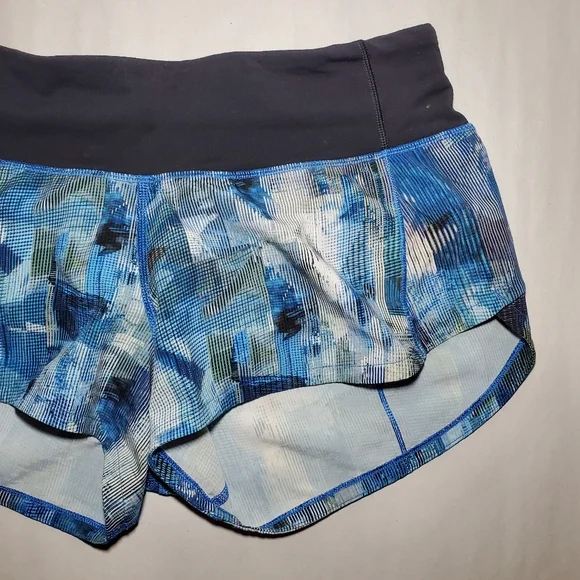 Lululemon Speed Up Short 2.5 Size 2 - Picture 3 of 11